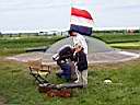 Kleine man op weg naar grote knal